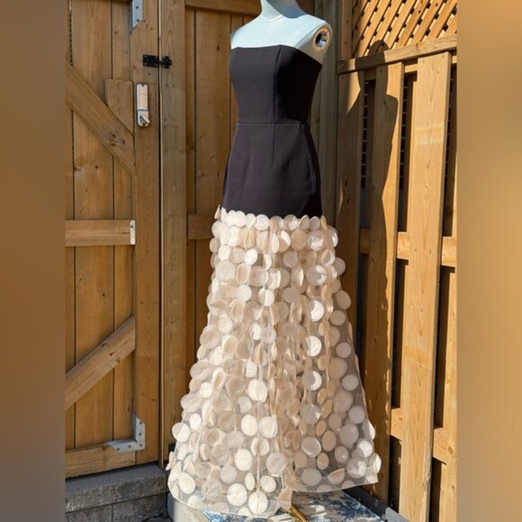 🆕 BRONX & BANCO 🧿 NWOT Harper Strapless Beige and Black Gown, Sz M US 6 - Picture 12 of 15